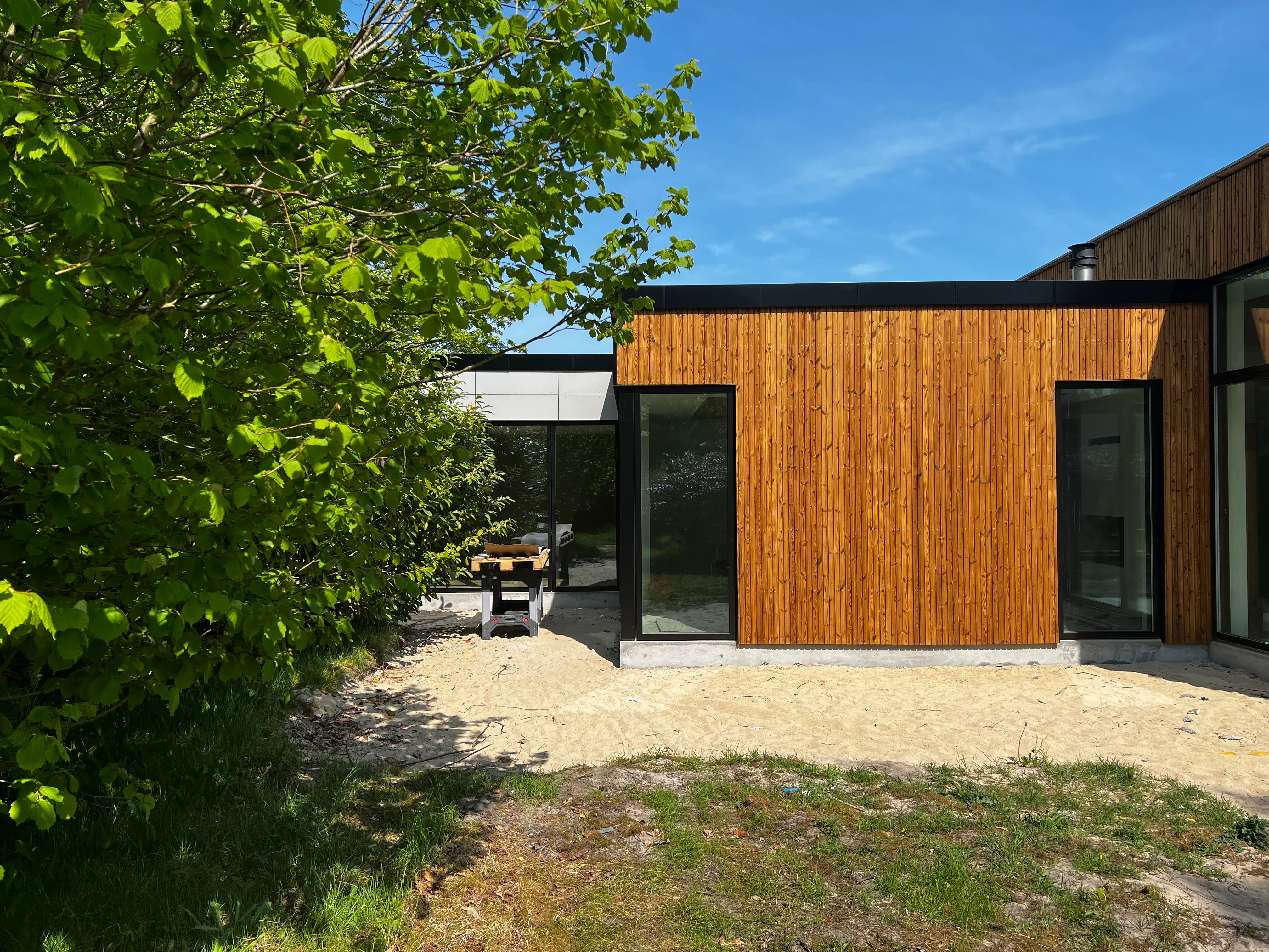 Vejside på funkisvilla i Sæby — Yderskov Arkitekter